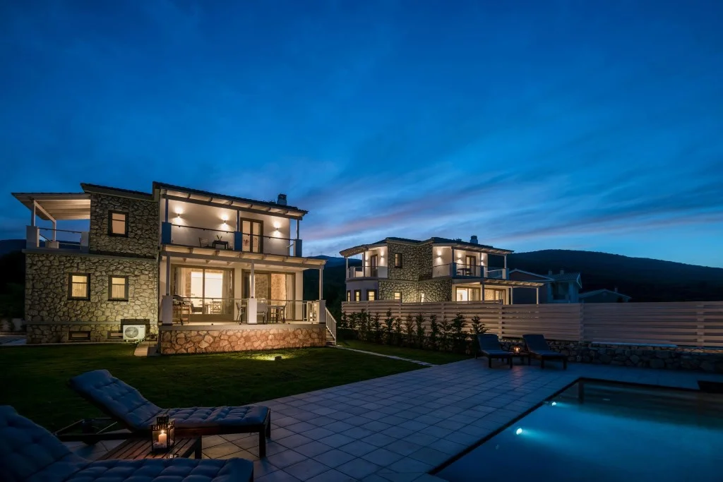 Dynamic Content Image